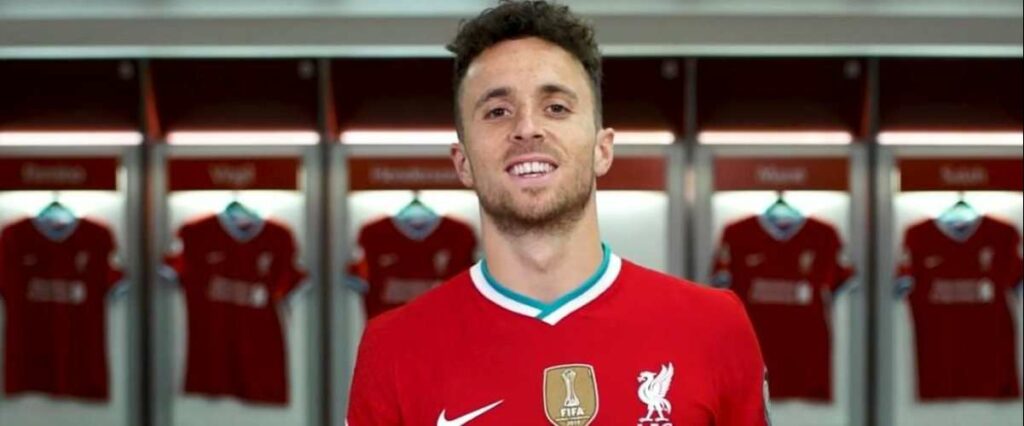 Jota falha resto da época no Liverpool mas não está em risco para o Euro2020