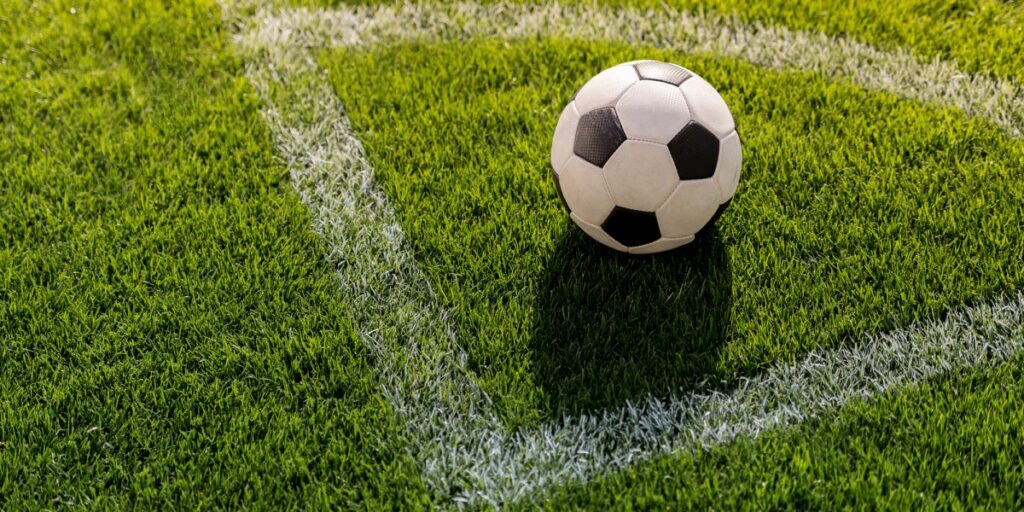 Como a televisão inventou a bola de futebol